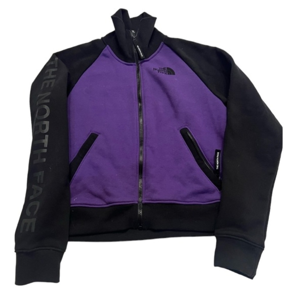 The North Face Black And‎ Purple size medium zip up sweater
